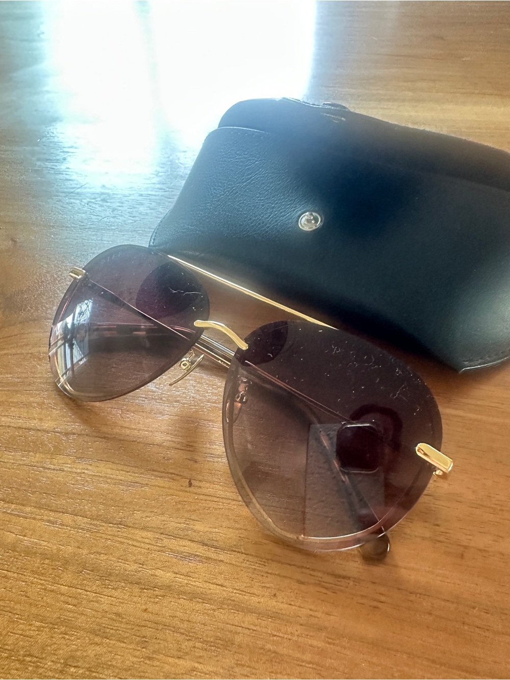 Diff Eyewear Women's Sunglasses Gold Frame with Brown Gradient Lenses